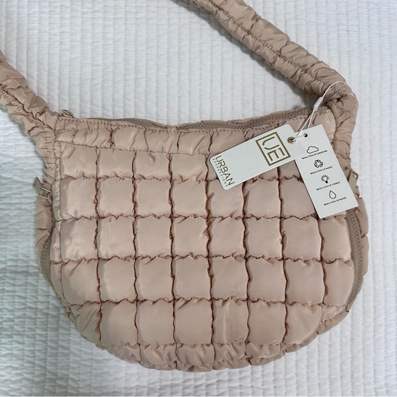 URBAN EXPRESSIONS Puffer Crossbody Bag- NWT - Picture 2 of 15